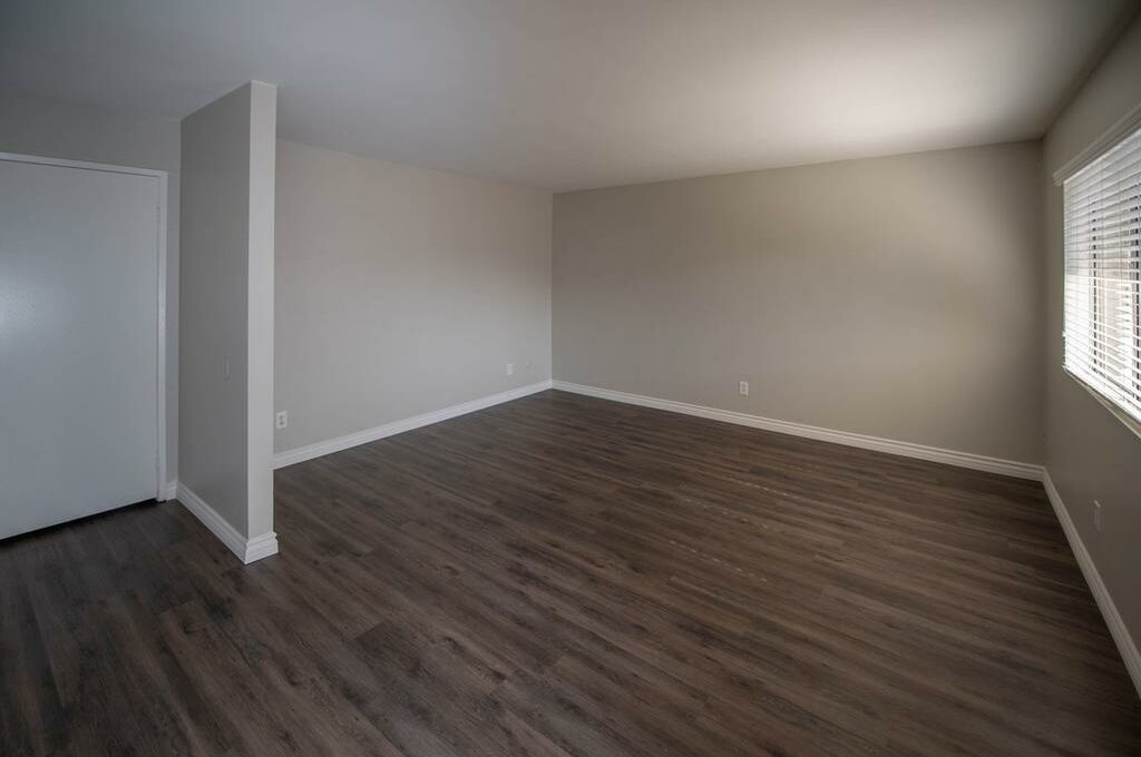 Foto 3 de apartamento ubicada en 12455 Oak Knoll Rd