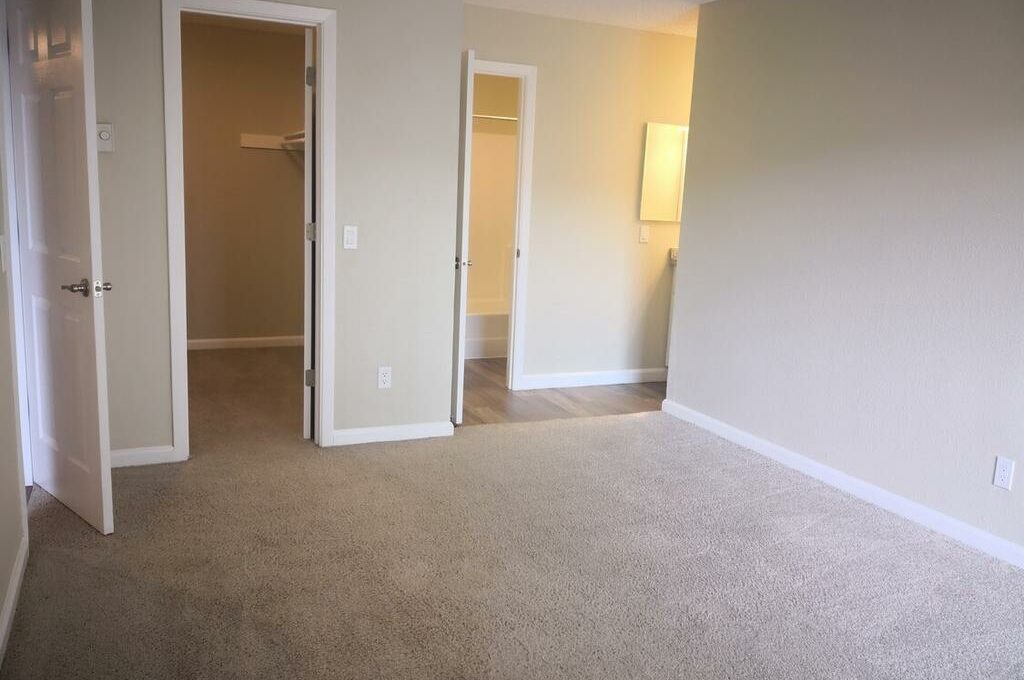 Foto 2 de apartamento ubicada en 12760 Rancho Penasquitos Blvd