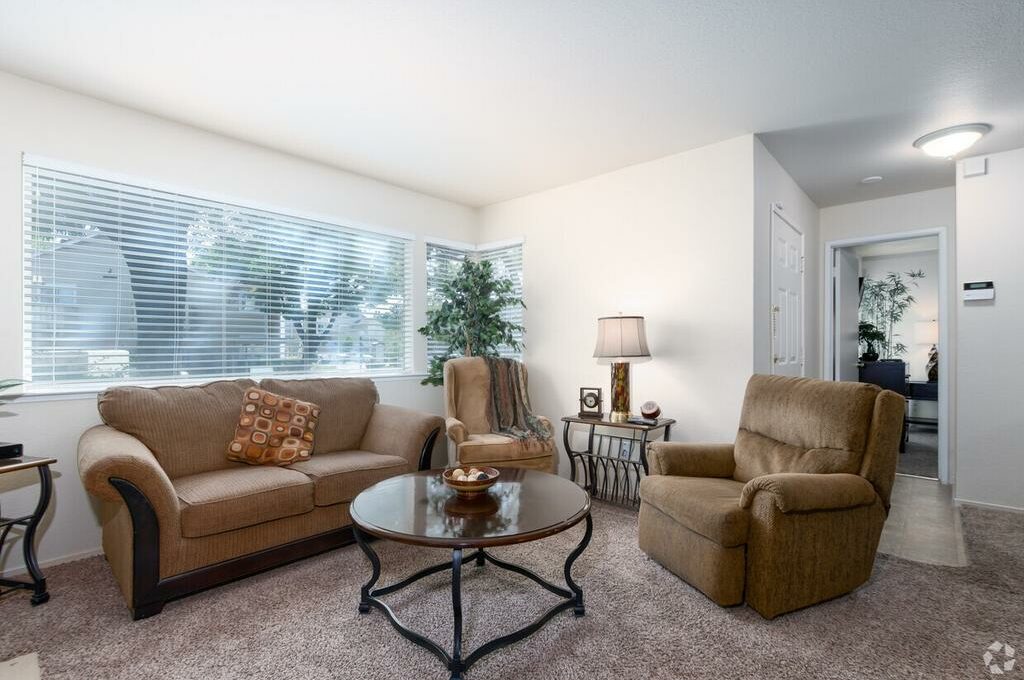 Foto 3 de apartamento ubicada en 2020 Cheyenne Way