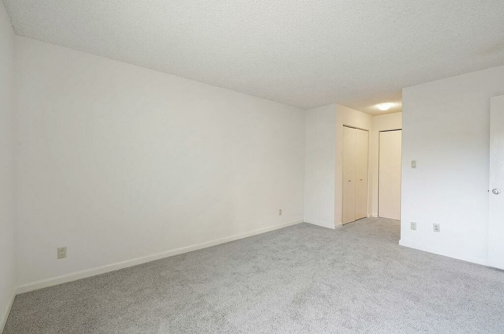 Foto 2 de apartamento en 4141 Cowell Blvd