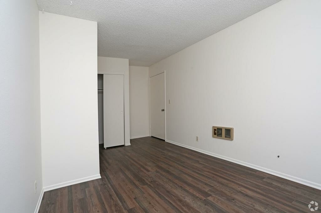 Foto 3 de apartamento ubicada en 831 Paseo Camarillo