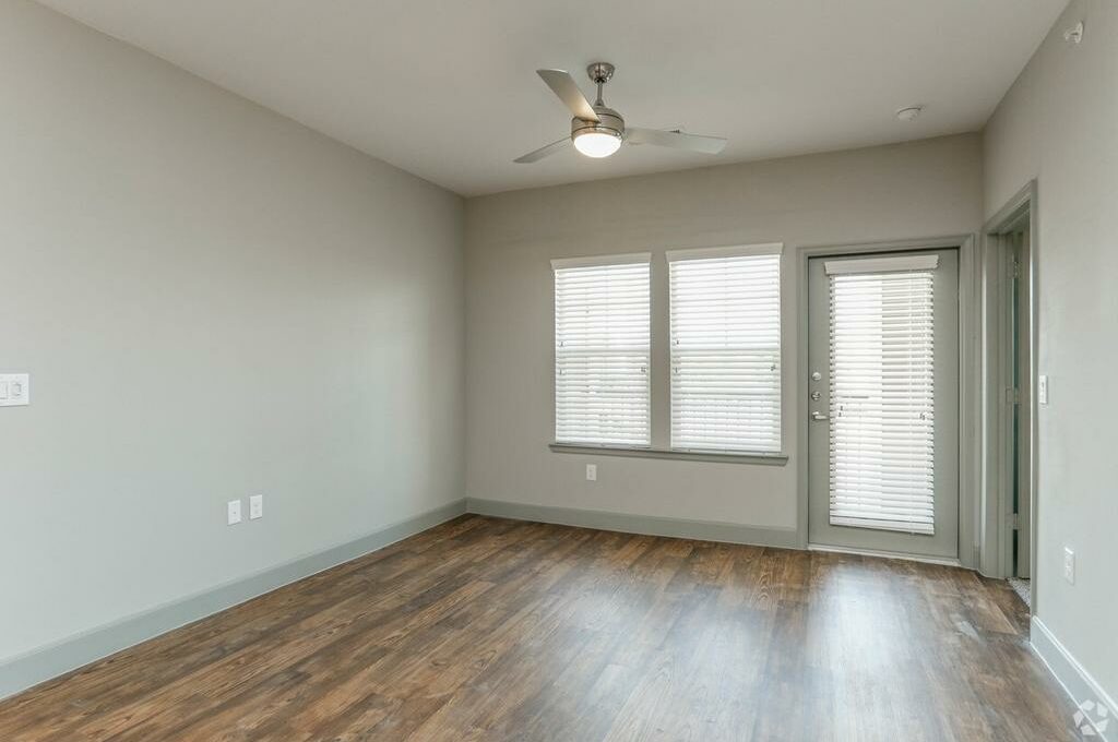 Foto 2 de apartamento en 14340 Wallisville Rd